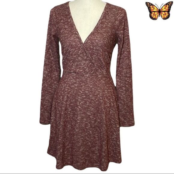 Urban Outfitters Coraline Cozy Wrap Dress Size Small - Picture 2 of 13